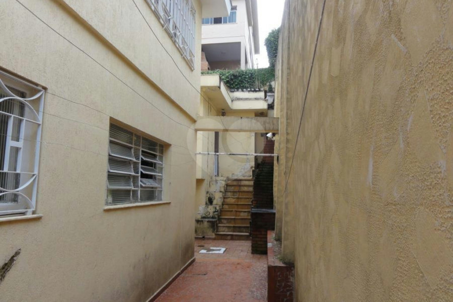 Sobrado à venda com 3 quartos, sendo 1 suíte,  em Jardim Franca, São Paulo, SP