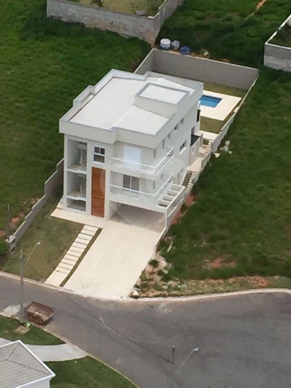 Casa à venda com 4 suítes no condomínio Santa Maria, Cotia - SP