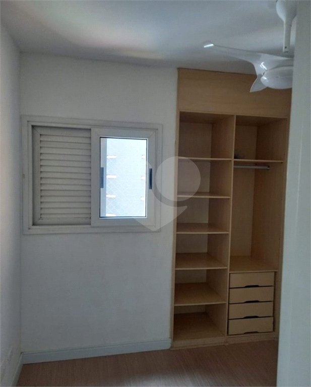 Apartamento à venda com 3 quartos, sendo 1 suíte,  em Vila Olímpia, São Paulo, SP