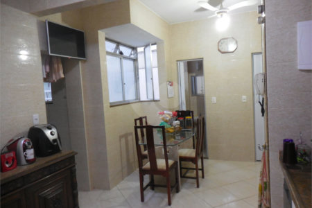 Apartamento à venda com 3 quartos, sendo 1 suíte, em Tijuca, Rio de Janeiro, RJ