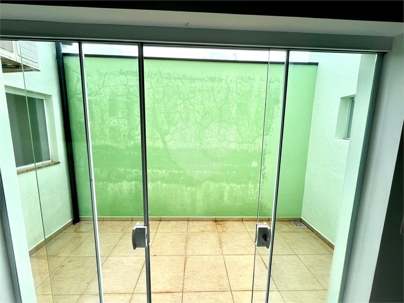 Casa Térrea à venda com 3 quartos, sendo 1 suíte,  em Cidade Universitária, Campinas, SP