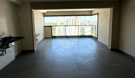Apartamento à venda com 2 suítes em Campo Belo, São Paulo, SP
