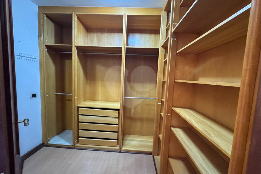 Apartamento à venda com 4 quartos, sendo 3 suítes, em Santana, São Paulo, SP