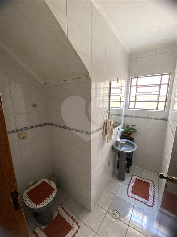 Sobrado à venda com 4 quartos, sendo 1 suíte, em Vila Macedópolis, São Paulo, SP