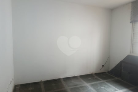 Casa Térrea à venda com 3 quartos, sendo 1 suíte,  em Campininha, São Paulo, SP