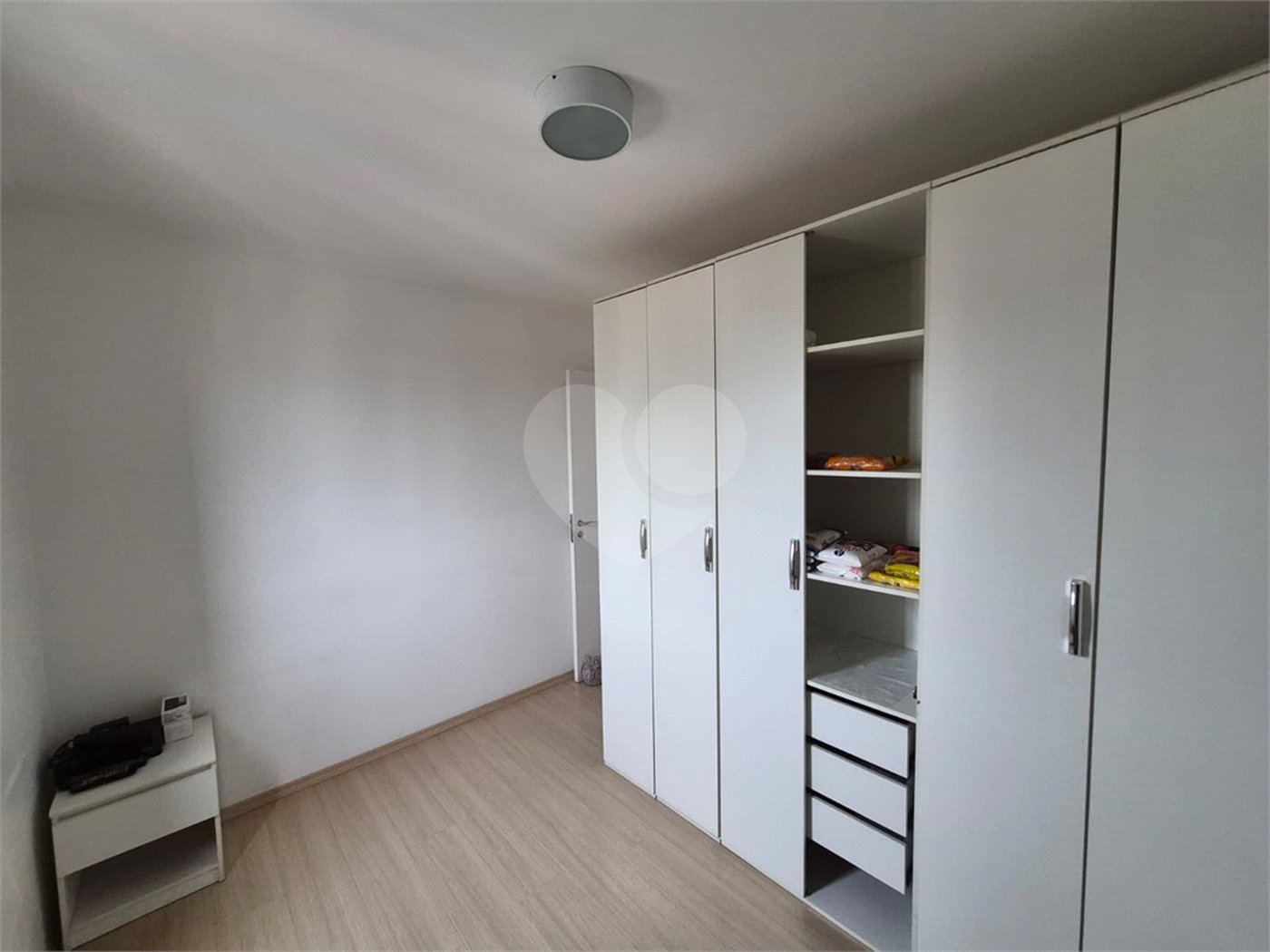 Apartamento à venda com 2 quartos em Vila Isa, São Paulo, SP