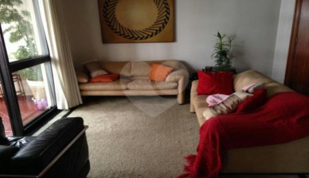 Apartamento à venda com 3 quartos, sendo 2 suítes, em Brooklin, São Paulo, SP