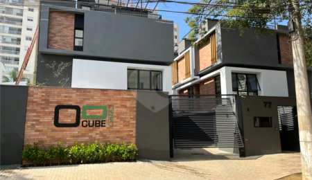 Casa à venda com 2 suítes no condomínio Cube Villa, São Paulo - SP