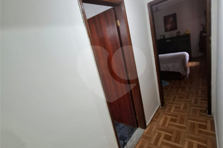 Casa à venda com 4 quartos, sendo 3 suítes,  no Centro, Indaiatuba, SP