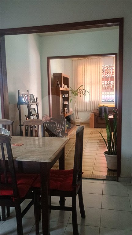 Casa à venda com 4 quartos em Santíssimo, Rio de Janeiro, RJ