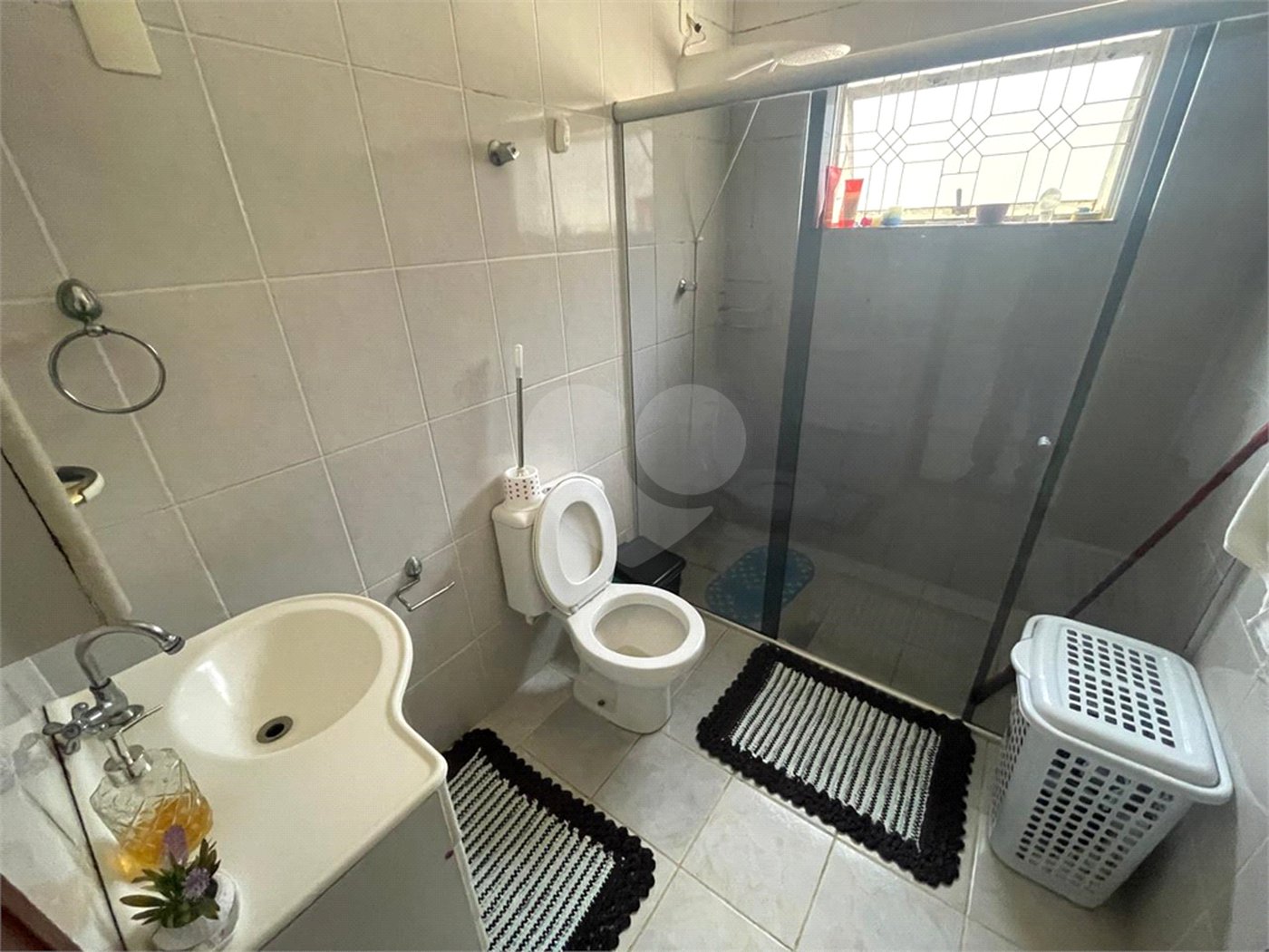 Casa à venda com 3 quartos, sendo 1 suíte,  em Bosque, Vinhedo, SP