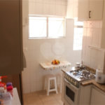 Apartamento 03 Dorm 02 Banheiros 01 Vaga na Saúde para Venda.
