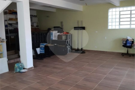 Sobrado à venda com 3 quartos, sendo 2 suítes,  em Vila Paulicéia, São Paulo, SP