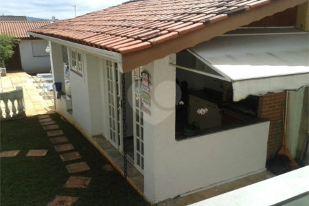 Casa à venda com 4 quartos, sendo 1 suíte, em Vila Esperia Ou Giglio, Atibaia, SP