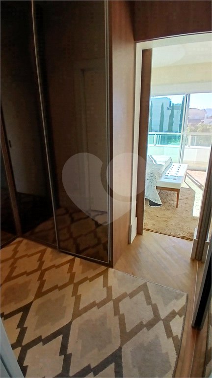 Casa à venda com 3 suítes no condomínio Figueira Garden, Atibaia - SP