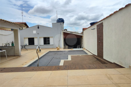 Sobrado à venda com 2 quartos em Jardim Emília, Sorocaba, SP