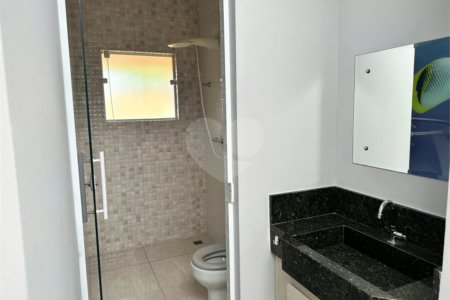 Sobrado à venda com 3 quartos, sendo 1 suíte, em Atibaia Belvedere, Atibaia, SP