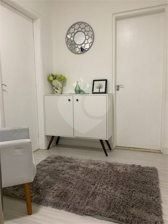 Sobrado à venda com 3 quartos, sendo 1 suíte, em Residencial Novo Horizonte I, Mogi das Cruzes, SP