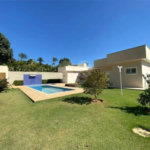 Casa à venda com 4 suítes no condomínio Ipê Velho, Vinhedo - SP