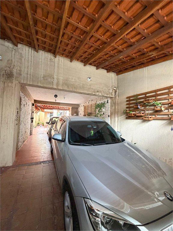 Casa à venda com 3 quartos, sendo 1 suíte,  em Vila Medeiros, São Paulo, SP