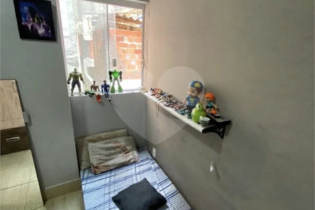 Sobrado à venda com 5 quartos em Santa Maria, Osasco, SP