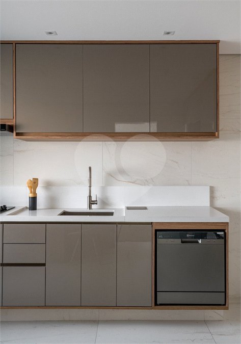 Apartamento à venda com 3 suítes em Vila Mascote, São Paulo, SP
