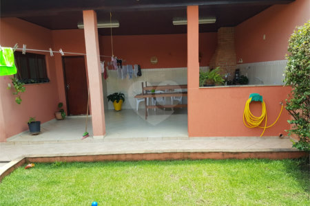 Casa à venda com 4 quartos, sendo 3 suítes, no condomínio Ibiti do Paço, Sorocaba - SP