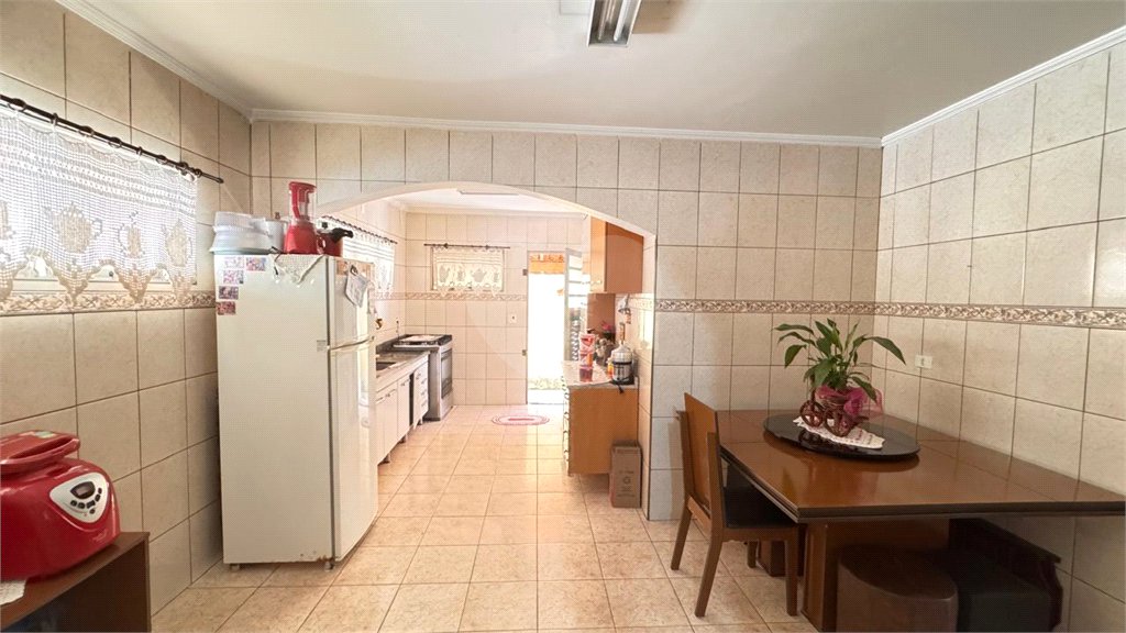 Chácara à venda com 3 quartos, sendo 1 suíte, em Vila São Pedro, Suzano, SP