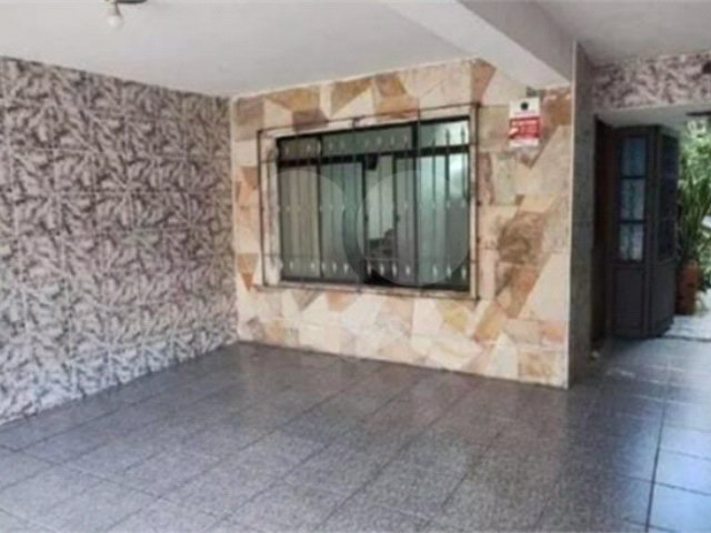 Sobrado à venda com 4 quartos em Parque Edu Chaves, São Paulo, SP