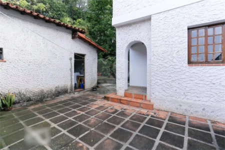 Casa à venda com 4 quartos, sendo 1 suíte,  em Lapa, São Paulo, SP