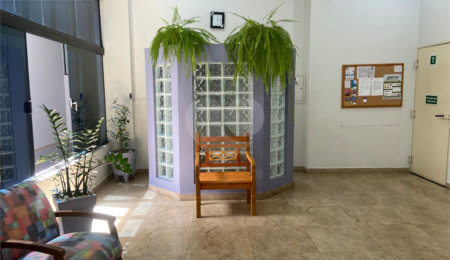 Apartamento à venda com 2 quartos no Centro, Araraquara, SP