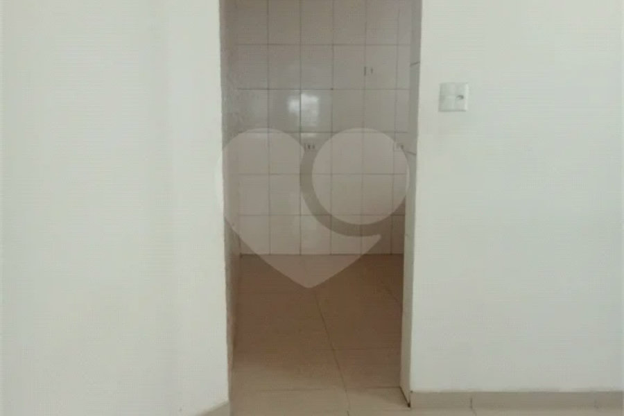 Sobrado à venda com 2 quartos em Tremembé, São Paulo, SP