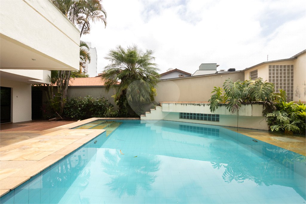 Casa à venda com 4 suítes em Alto da Lapa, São Paulo, SP