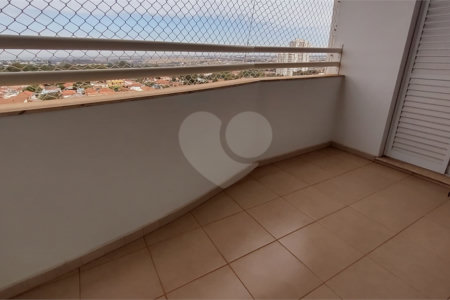 Apartamento à venda com 3 quartos, sendo 1 suíte, no Centro, Araraquara, SP