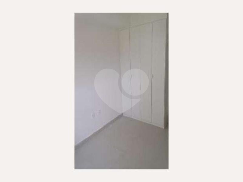 Apartamento à venda com 2 quartos, sendo 1 suíte, em Água Branca, São Paulo, SP