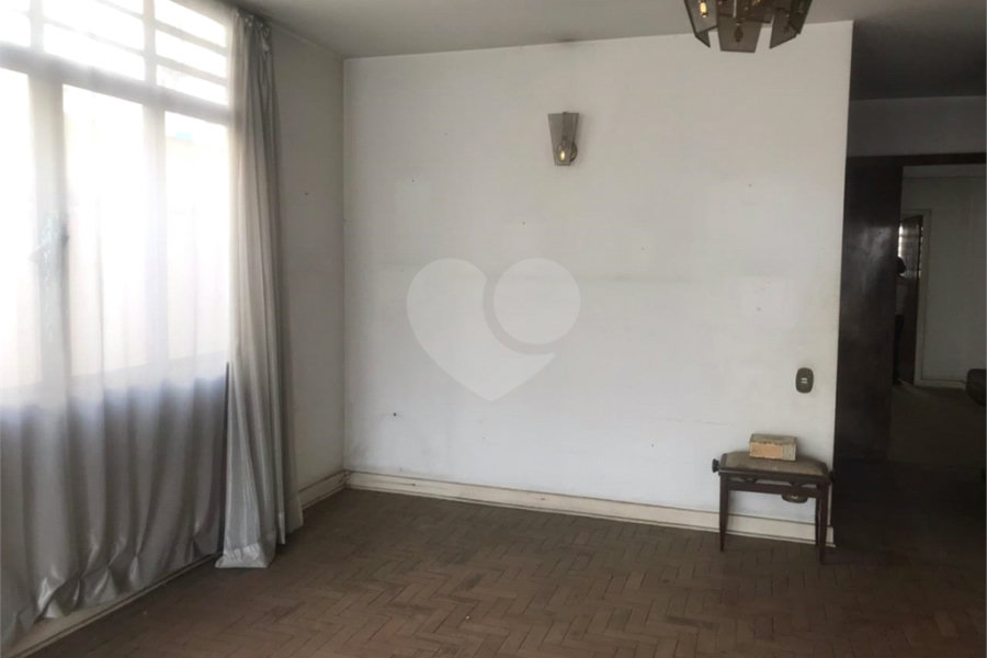 Sobrado à venda com 4 quartos, sendo 2 suítes, em Santana, São Paulo, SP