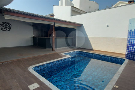 Casa à venda com 3 quartos, sendo 1 suíte, no condomínio Residencial Villa dos Inglezes, Sorocaba - SP