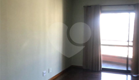 Apartamento à venda com 3 quartos, sendo 1 suíte,  em Perdizes, São Paulo, SP