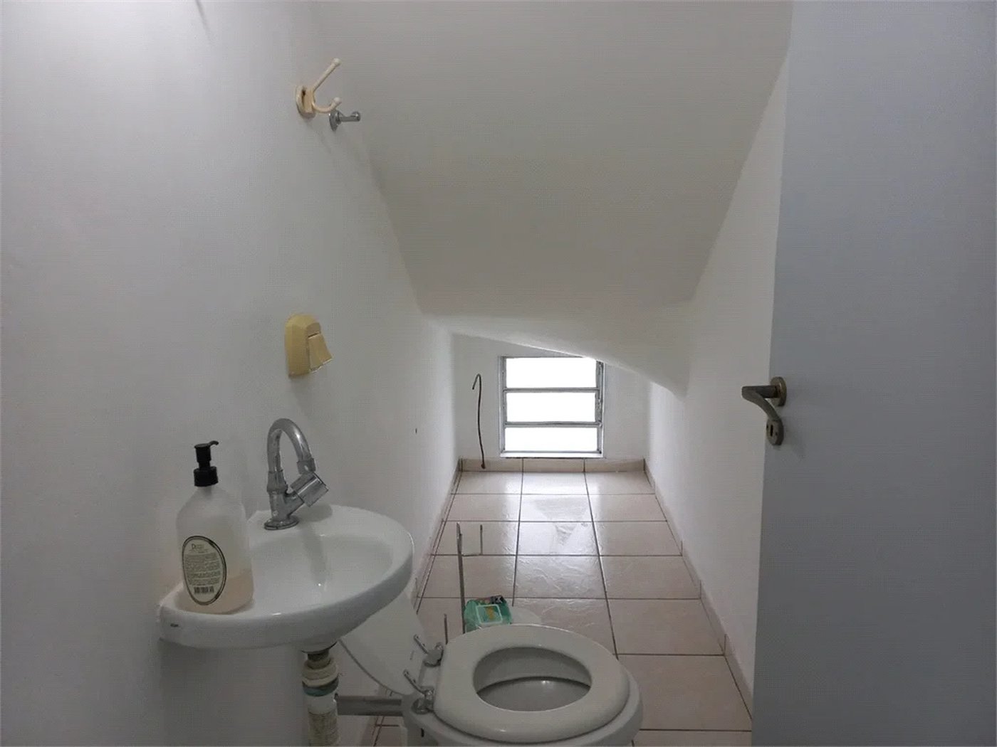 Sobrado à venda com 3 quartos, sendo 1 suíte, em Vila Lageado, São Paulo, SP