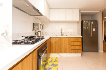 Apartamento à venda com 3 quartos, sendo 1 suíte, em Chácara Santo Antônio (zona Sul), São Paulo, SP