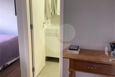 Apartamento à venda com 3 quartos, sendo 1 suíte, em Campo Grande, São Paulo, SP