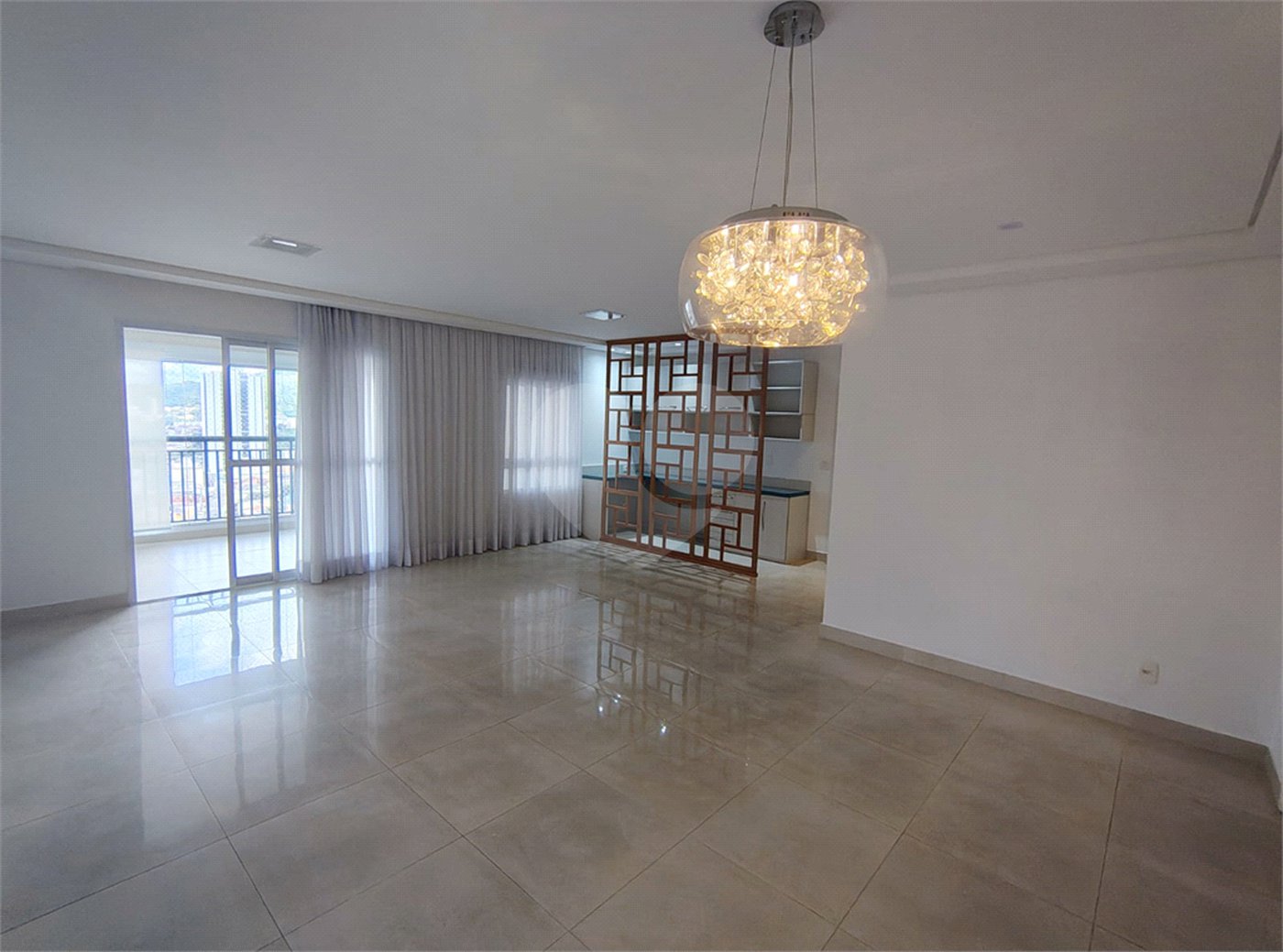 Apartamento à venda com 3 suítes em Anhangabaú, Jundiaí, SP