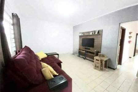 Casa à venda com 3 quartos, sendo 1 suíte, no Centro, Vinhedo, SP