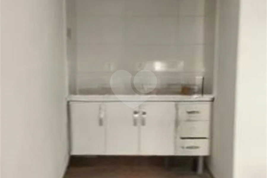 Casa à venda com 3 quartos em Carandiru, São Paulo, SP