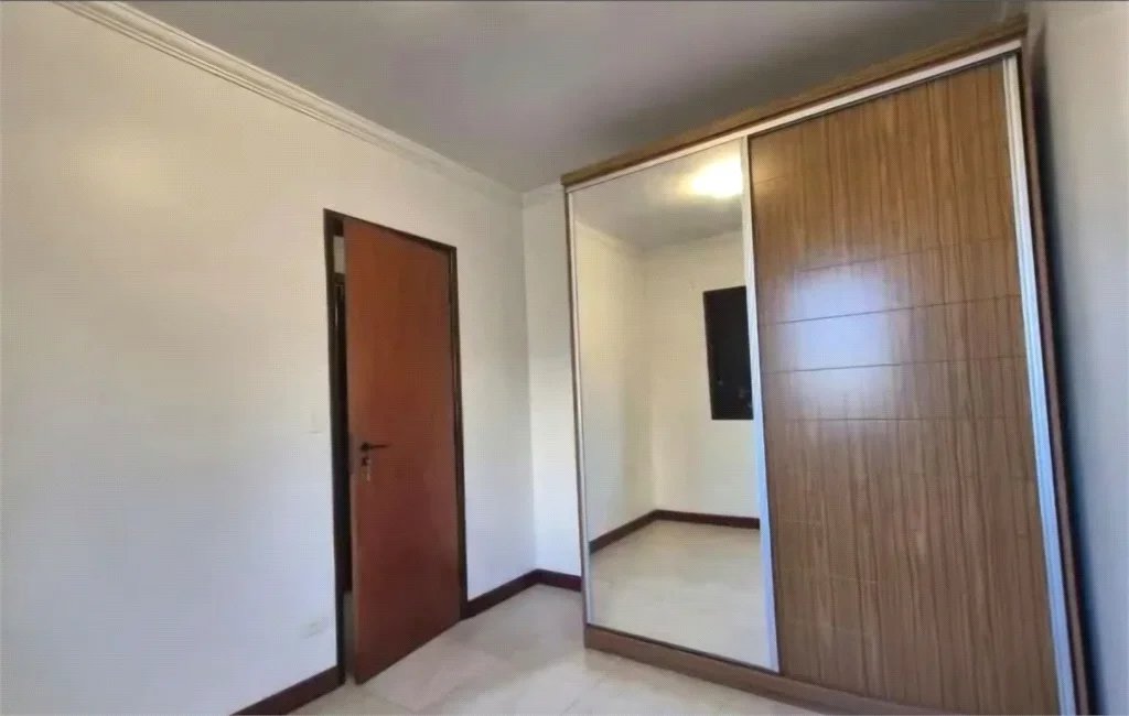 Apartamento à venda com 3 quartos, sendo 1 suíte, em Jardim das Vertentes, São Paulo, SP