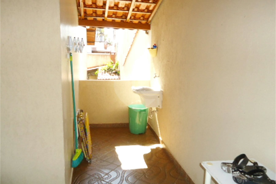 Sobrado à venda com 3 quartos, sendo 1 suíte, em Jardim Peri, São Paulo, SP