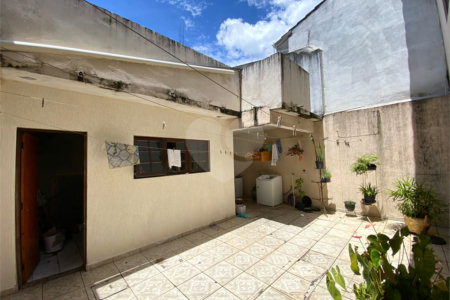 Sobrado à venda com 5 suítes em Jardim dos Ipês, Suzano, SP