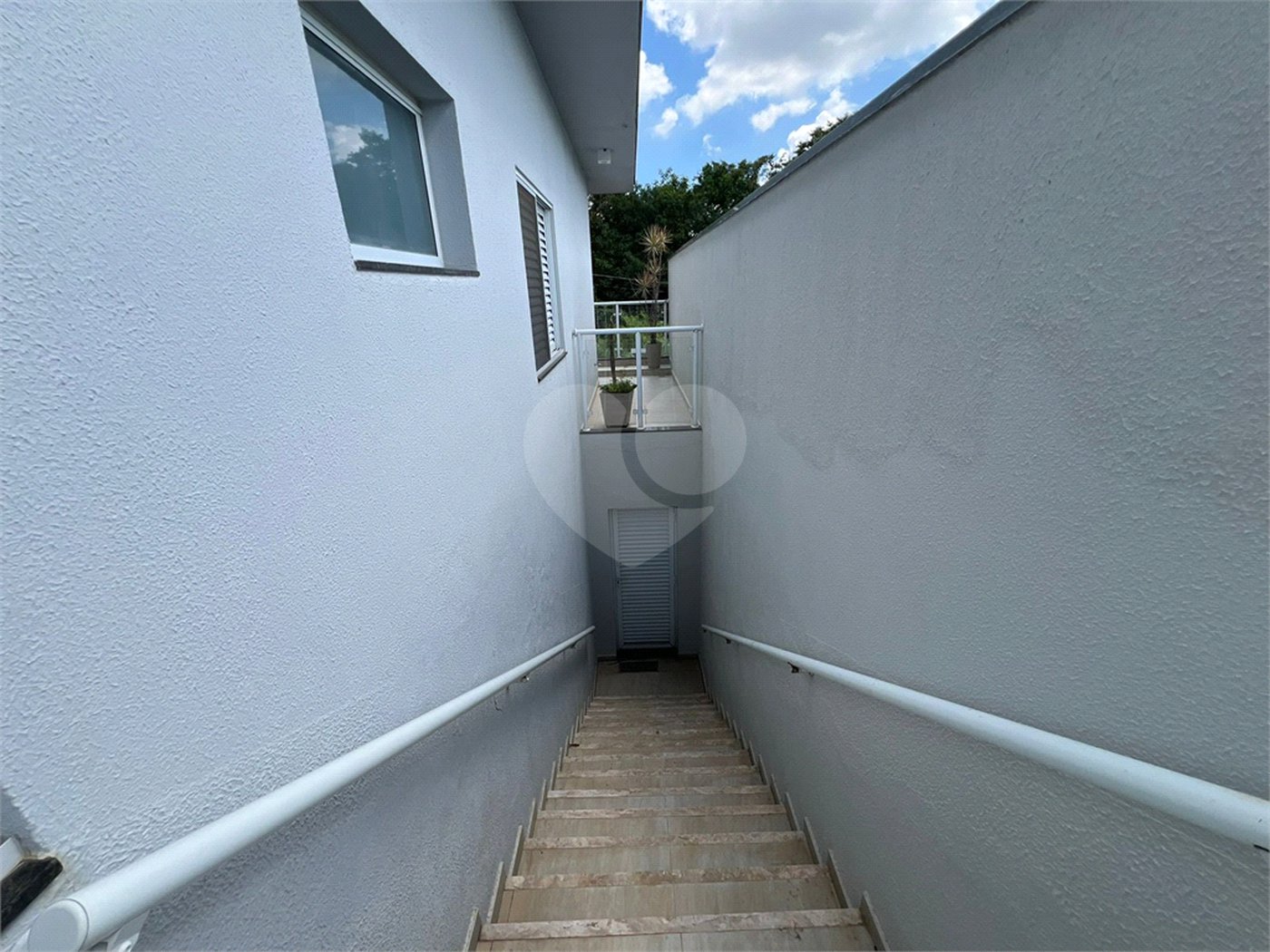 Casa à venda com 3 quartos, sendo 1 suíte,  no condomínio Golden Park Residence, Sorocaba - SP
