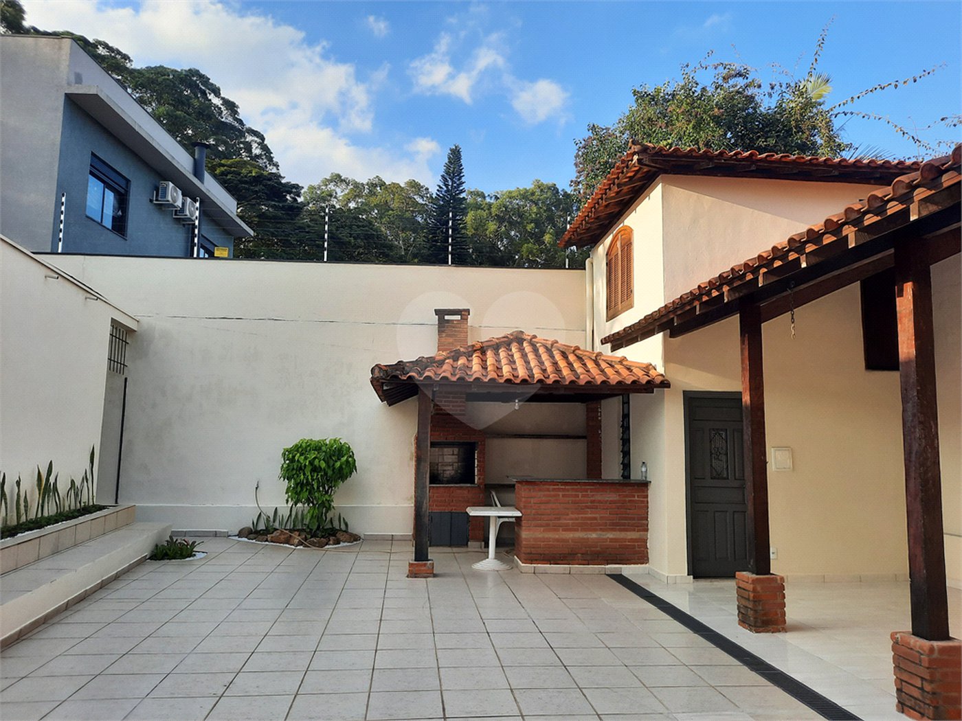 Casa Térrea à venda com 3 quartos, sendo 1 suíte, em Jardim Marajoara, São Paulo, SP