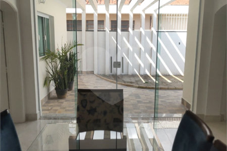 Casa à venda com 3 quartos, sendo 2 suítes, em Jardim Santa Rosália, Sorocaba, SP